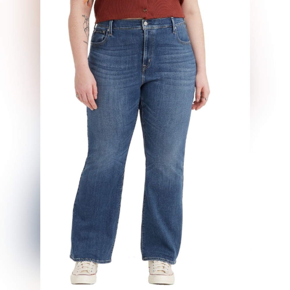 NWT LEVI'S -Sz 24W/3X- 726 Flare-Hypersoft High Rise Stretch Denim Plus Size